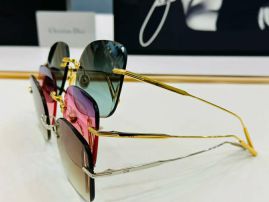 Picture of Dior Sunglasses _SKUfw56969934fw